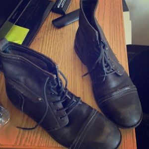 Guess vintage boots